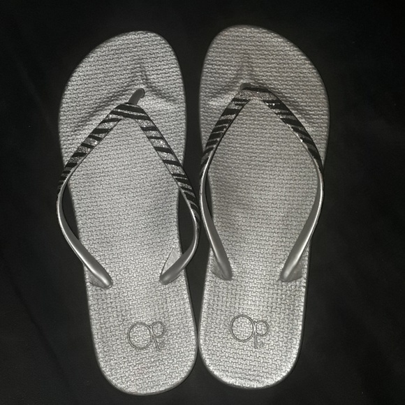 op women's flip flops